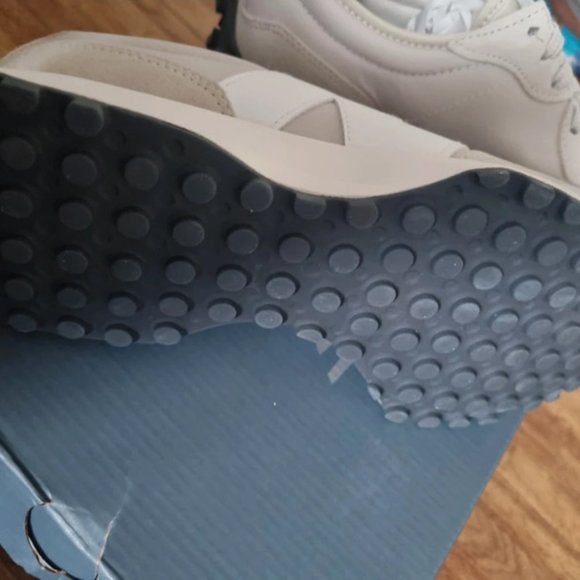 new balance trainers main image 8